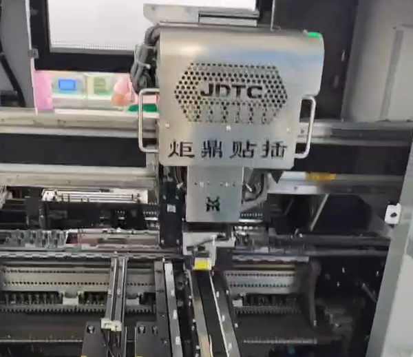 自動插件機生產(chǎn)線：構建電子制造高效能智能化產(chǎn)線的核心解決方案